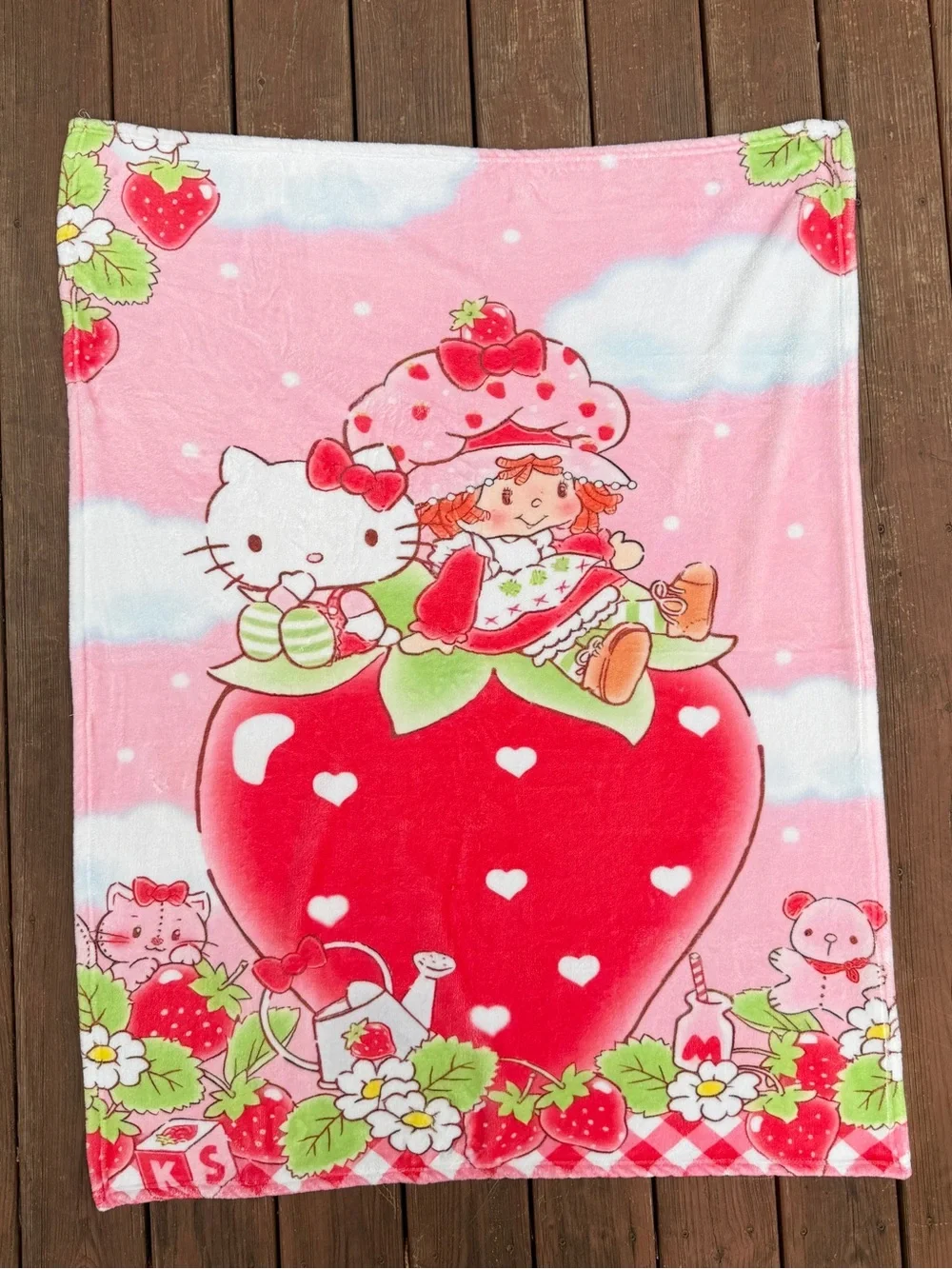 Hello Kitty Strawberry Shortcake Pink Plush Throw Blanket 37 x 49 Lightweight